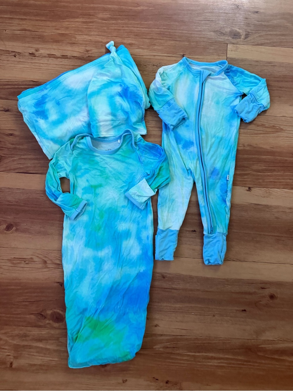 Little Sleepies tidepool water color set baby boy bundle